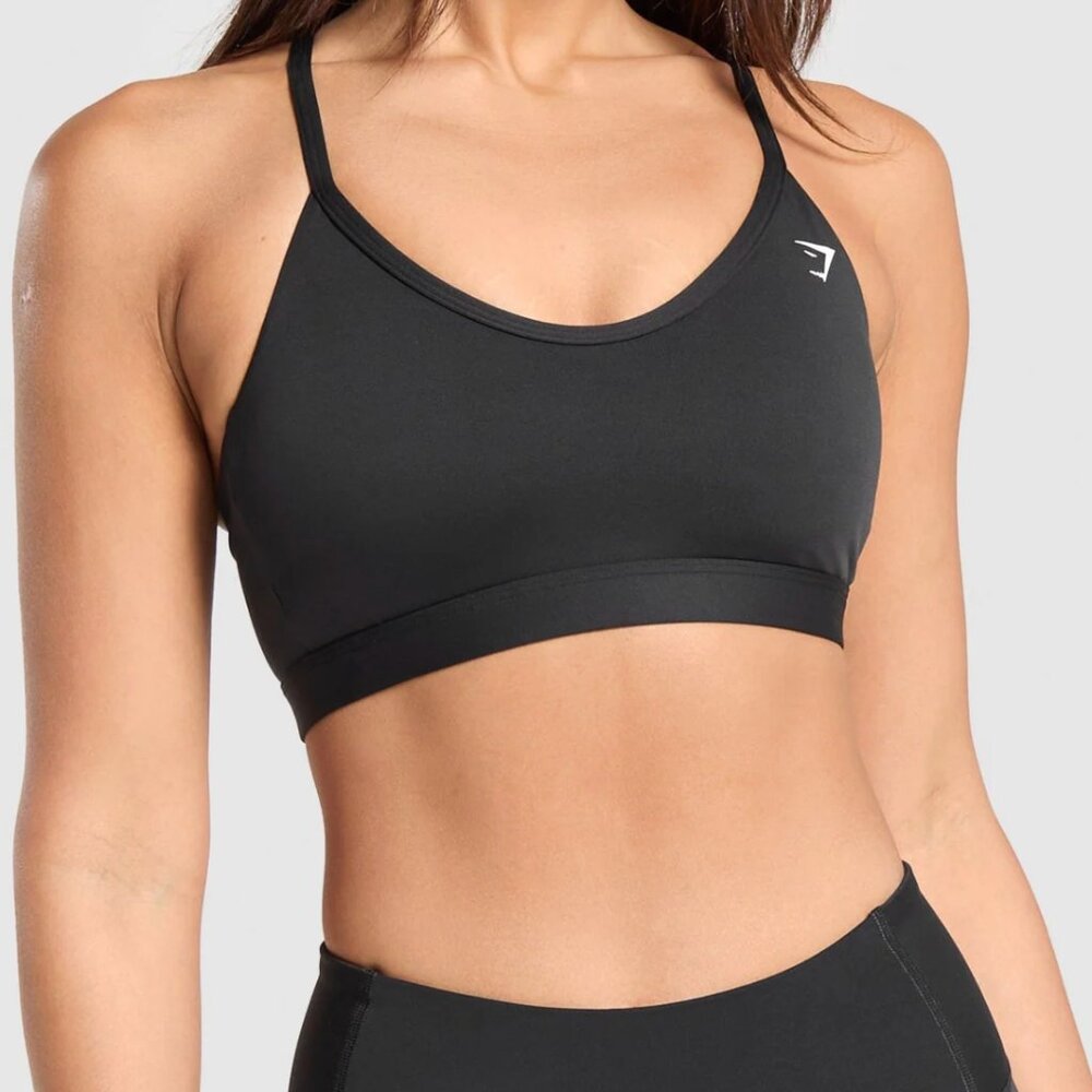 Gymshark Women's V Neck Training Sports Bra (Black, S)
